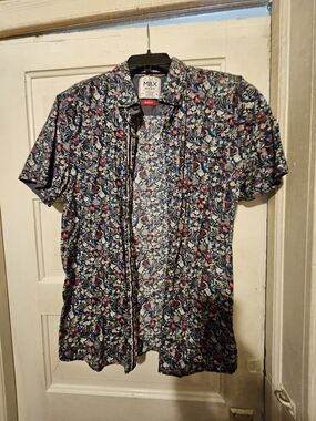 MBX Navy Floral Short-Sleeve Button-Down Shirt